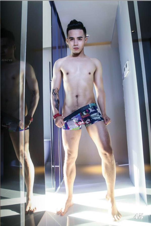 Style-Men-117---HAPPY-TOGETHER---Aum